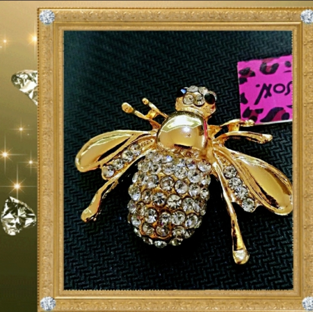 Betsey Johnson Bumble Bee Brooch